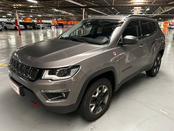 JEEP COMPASS 2.0 16V DIESEL TRAILHAWK 4X4 AUTOMÁTICO JEEP COMPASS 2.0 16V DIESEL TRAILHAWK 4X4 AUTOMÁTICO